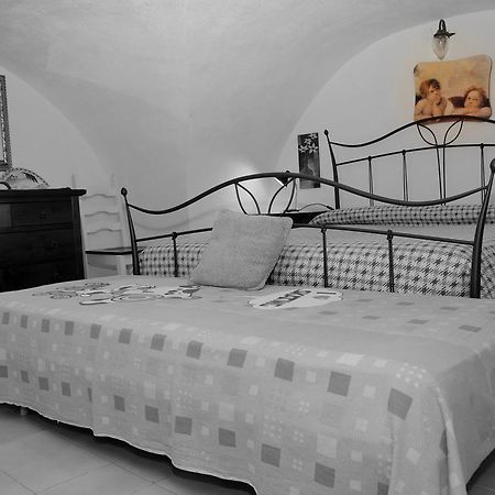 Appartamento Annamaria Ostuni Δωμάτιο φωτογραφία