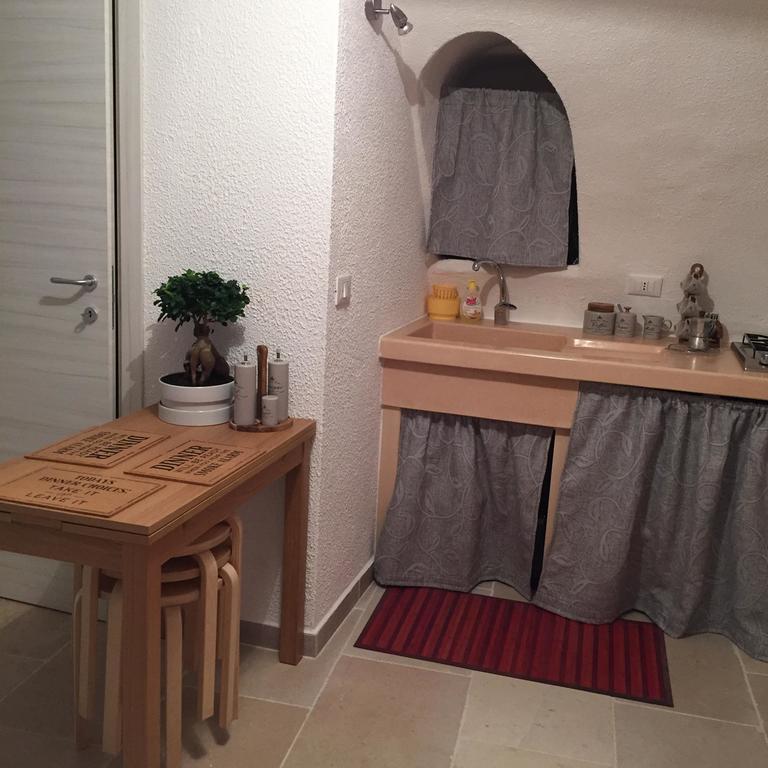 Appartamento Annamaria Ostuni Δωμάτιο φωτογραφία